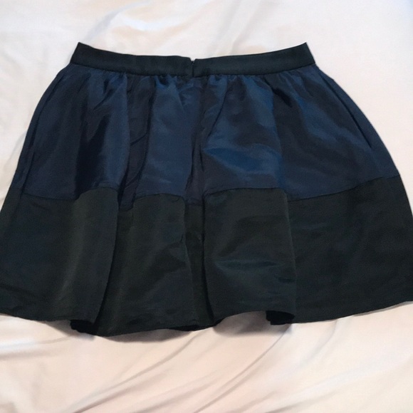 Express Navy/Black A-line Mini Skirt with POCKETS! - Picture 2 of 4